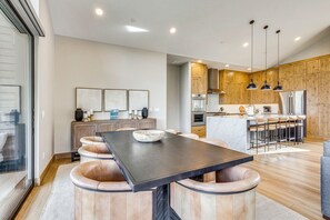 Interior - Luxe Home w/ Hot Tub and Views in Winter Park! (Winter Park)