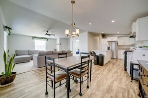 Interior - Explore Temecula Wine Country! Mtn-view Home (Wildomar)