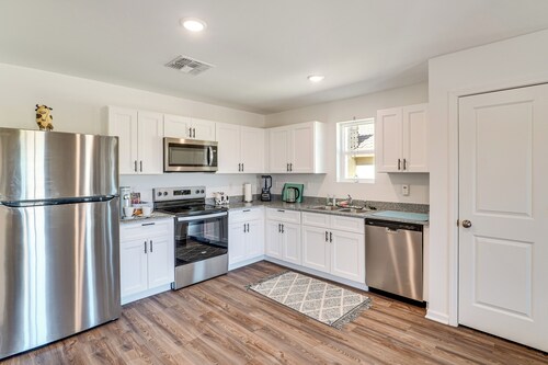 6 Mi to State Park: Newly Built Home in Benson!