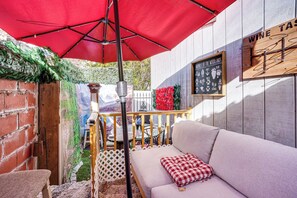 Interior - Upper Clinton Hill Studio! Walk to Eats & Shops (Newark)