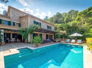 Pool - Country House 'Sa Cala' with Sea View, Private Pool and Wi-Fi (sa Cala)