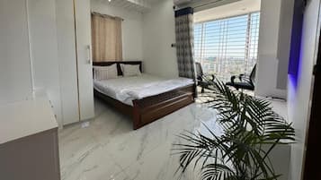 Desk, iron/ironing board, free WiFi