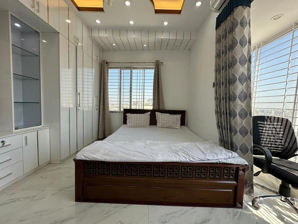 Desk, iron/ironing board, free WiFi