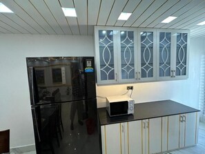 Fridge, microwave - City view hotel and Apartment  (Rajshahi)