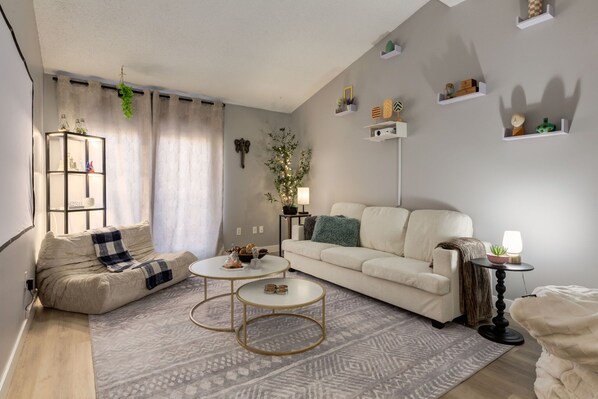 تلفزيون، مكتب