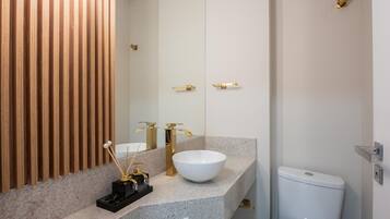 Apartamento básico | Baño | Ducha