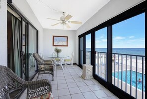 Terrace/patio - Beachfront 2BR + Studio with connecting door (Gulf Shores)