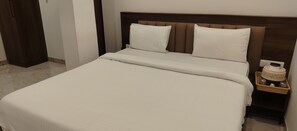 تجهيزات عازلة للصوت وواي فاي مجانًا