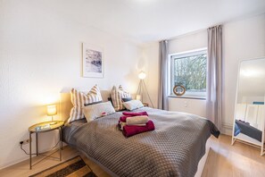 Bügeleisen/Bügelbrett, WLAN, Bettwäsche