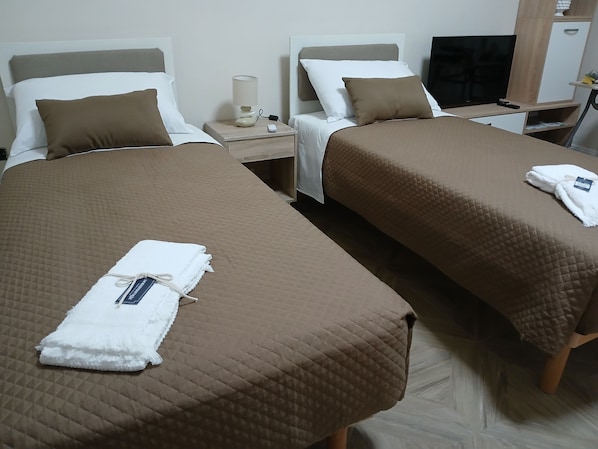 1 bedroom - Room-charming Guest Room in San Demetrio (San Demetrio Corone)