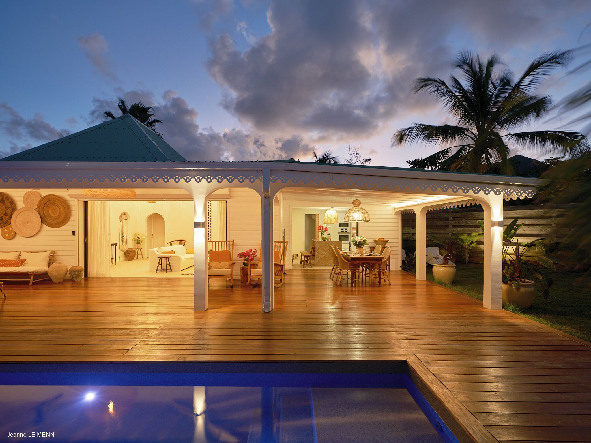 Piscina externa, piscina aquecida