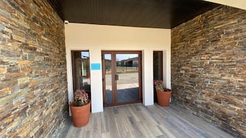 Superior Quadruple Room, Ensuite | Lobby