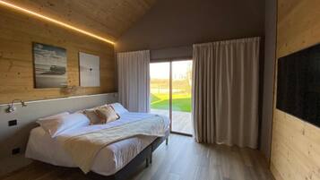 Soundproofing, free WiFi, wheelchair access