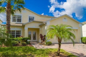 House, 6 Bedrooms | Exterior - Irish Charm 6 Bedroom Home (Kissimmee)