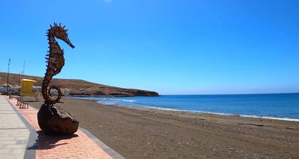 Marachas house, Jacuzzi, 4 people, Wifi, Nearby Beach