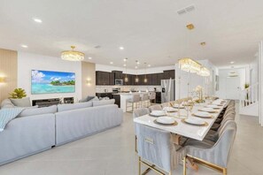 Interior - 10 Bed 8 Bath Villa Gamesroom & Pool 16284saint 10 Bedroom Villa (Clermont)