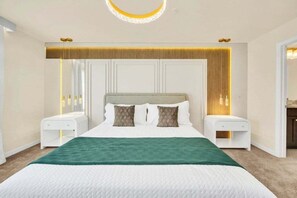 Casa de ciudad, 5 habitaciones | 5 habitaciones y wifi gratis 