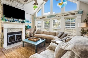 Ferienhaus, 4 Schlafzimmer | Wohnbereich | Smart-TV
