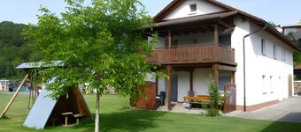 Appartement 70mÂČ avec jardin commun, balcon et Wi-Fi