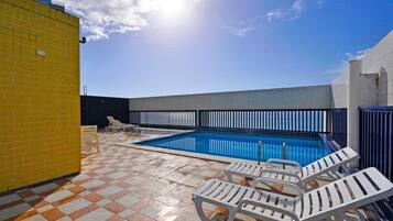 Apartamento | Piscina | Piscina externa
