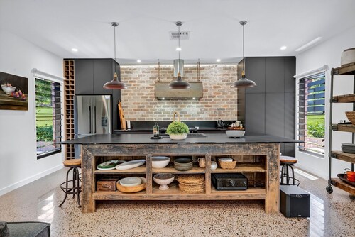 The House @ Crescent – Where Coastal Elegance Meets Mountain Serenity