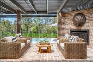 Terrace/patio - The House @ Crescent – Where Coastal Elegance Meets Mountain Serenity (Crescent Head)