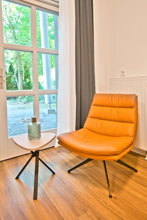 Interior detail - Full House Suites at Joliot-Curie-Platz  (Halle (Saale))