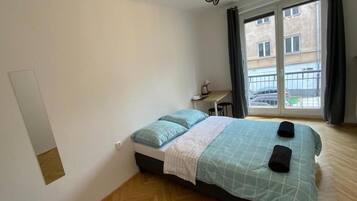 Classic Room, 1 Katil Kelamin (Double) | Meja, ruang kerja komputer riba, seterika/papan seterika, Wi-fi percuma