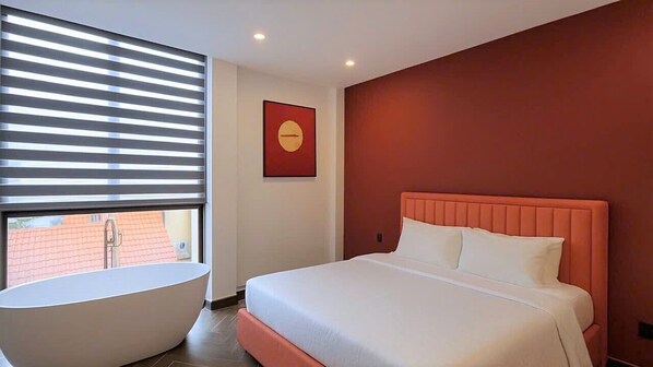 ملاءات من القطن المصري وأغطية فراش متميزة ومكتب