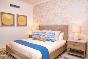 3 Schlafzimmer, Schreibtisch, Bügeleisen/Bügelbrett, kostenloses WLAN