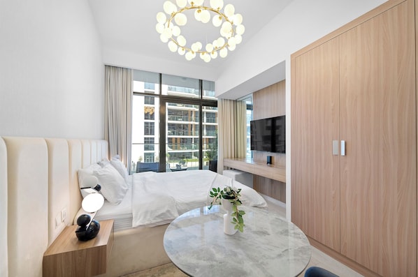 Free WiFi - Stylish Studio with Garden Views (Dubai)