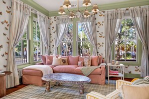 Smart TV - Whimsical Designer Home Steps to Forsyth by Lucky Savannah (Savannah)