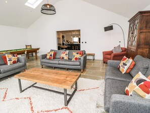 Living area - Cae Sam (Pentraeth)