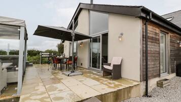 Tempat makan outdoor