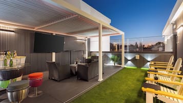 Sundeck