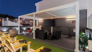 2 bars, bar sur le toit, bar Ă tapas