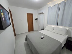 3 bedrooms, iron/ironing board, WiFi, bed sheets - Wonderful apartment near the sea. (João Pessoa)