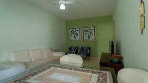 Apartment | 2 bedrooms - Apto Pet Friendly com Garagem na Praia do Morro (Guarapari)