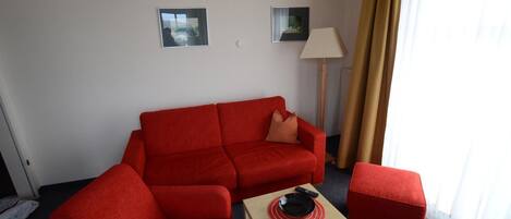 电视、立体声音响