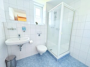Een douche, een haardroger