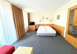 1 bedroom, WiFi - Apartment 1 in Haus Hühnergott - close to the beach, ideal for Zeei - vacation apartment (Sellin)