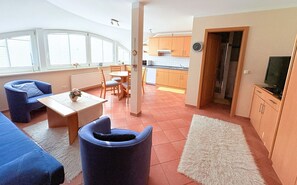 TV, stereo - Apartment Lavendel - with roof terrace, dog allowed - Mariendorf-Comfortable apartment (Mariendorf)