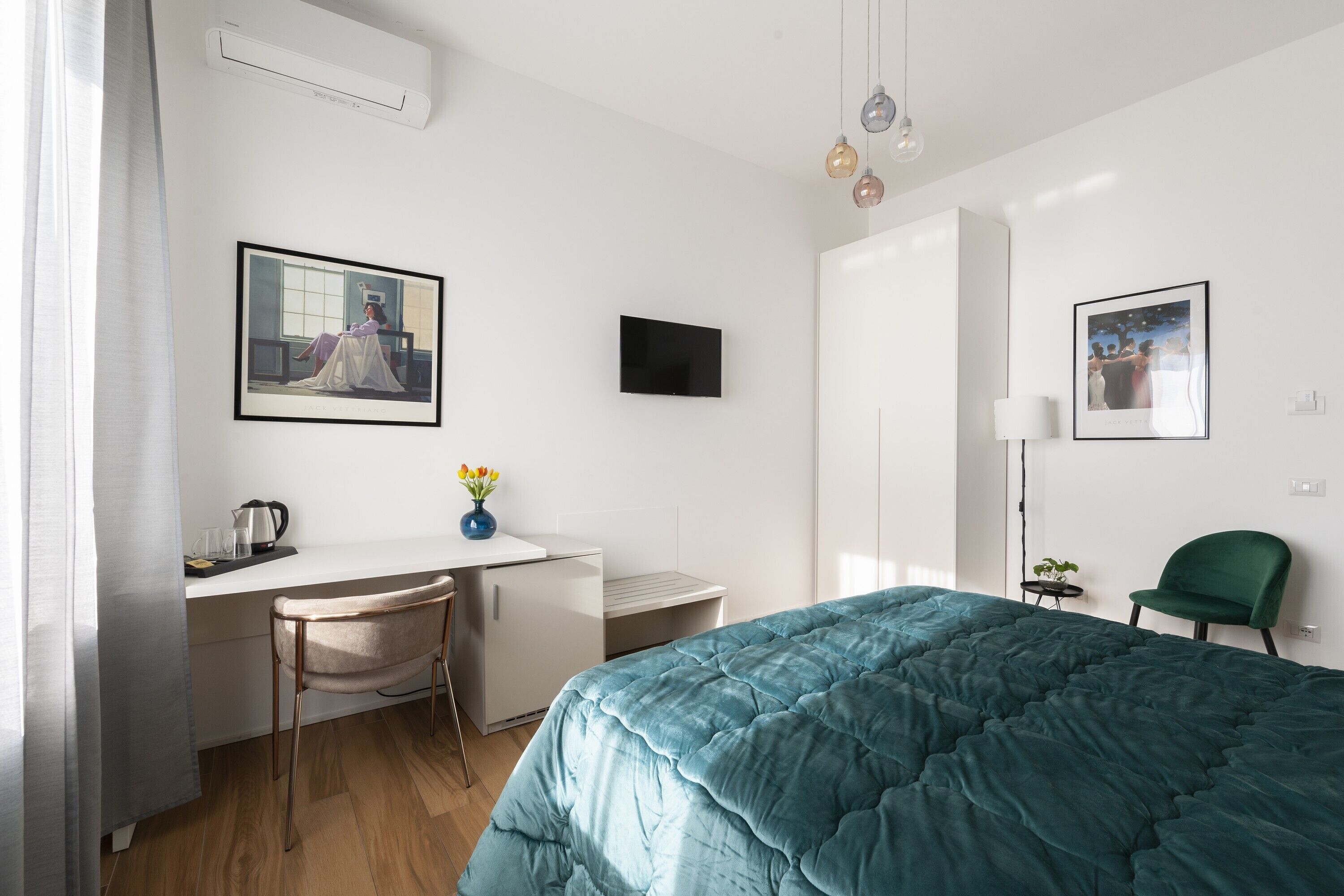 Classic Double Room, Sea View | In-room safe, blackout curtains, iron/ironing board