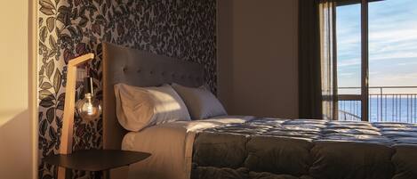 高級開放式客房, 露台, 海景 | 房內夾萬、遮光窗簾/窗簾、熨斗/熨衫板