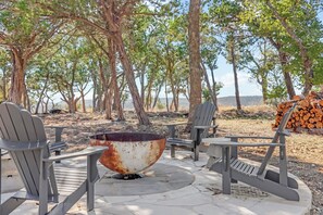 Property grounds - Daybreak Ridge Entire Property | 2 Blanco Cabins, Hill Country Views & Fire Pit (Blanco)