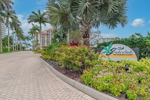 Property grounds - Tradewinds 4th-Floor Beach Retreat (Marco Island)