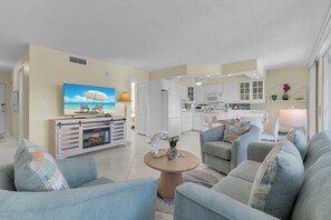 TV - 1 Bed Steps to Beach Access & JW Marriott (Marco Island)