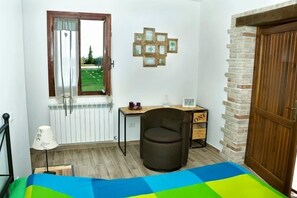 Habitación Deluxe, vista al jardín | Wifi gratis 