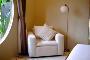 Smart TV - Cozy Villa Retreat • Garden Bliss & Gazebo Lounge (Bali)