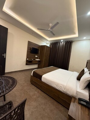 Strygejern/strygebræt, gratis Wi-Fi